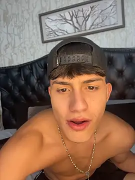 Lander_Cruz live XXX chat