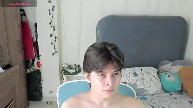 Felixzyn Adlı Modelin Canlı XXX Sohbeti