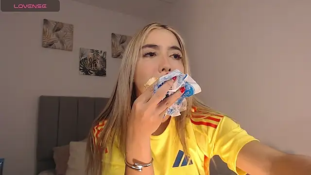 Marian_se Adlı Modelin Canlı XXX Sohbeti