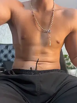 Lander_Cruz – Naživo XXX chat