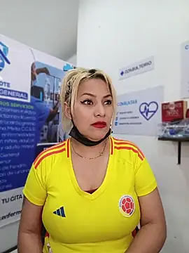 XXX chat uživo modela _Zoe_777