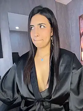 TAMMYBLACKK Adlı Modelin Canlı XXX Sohbeti
