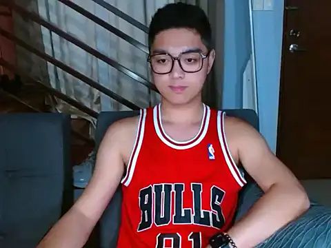 JayKarLo 即時 XXX 聊天