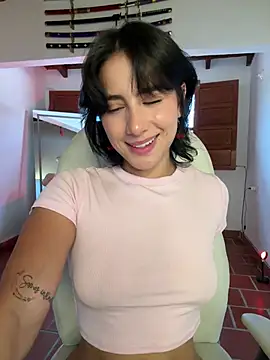 Ale_Lewis Chat XXX live
