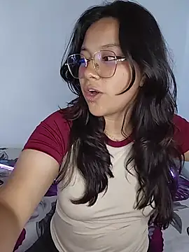 Chat XXX Live _Juno