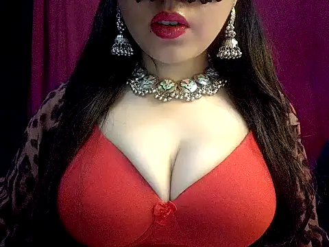Živý XXX chat nadia_doll69