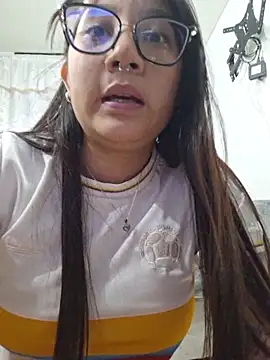 Chat XXX en directo de Isax_red