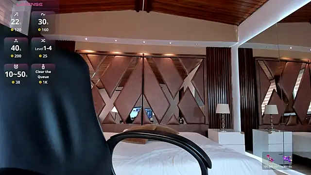 Chat +18 de zoe_linss ao vivo
