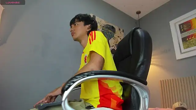 Онлайн чат XXX markbowie