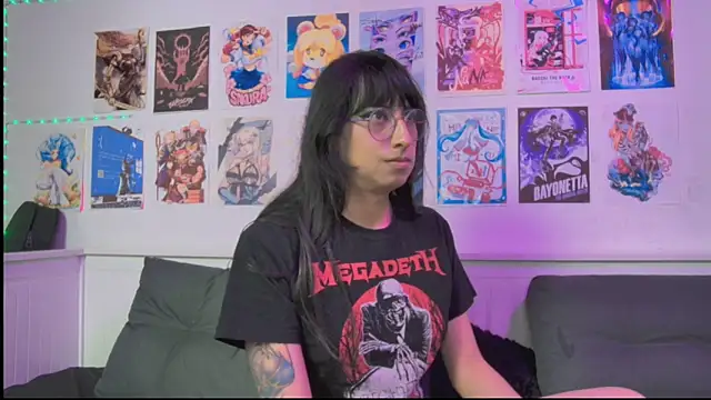 snowblack_ – Live XXX-chat