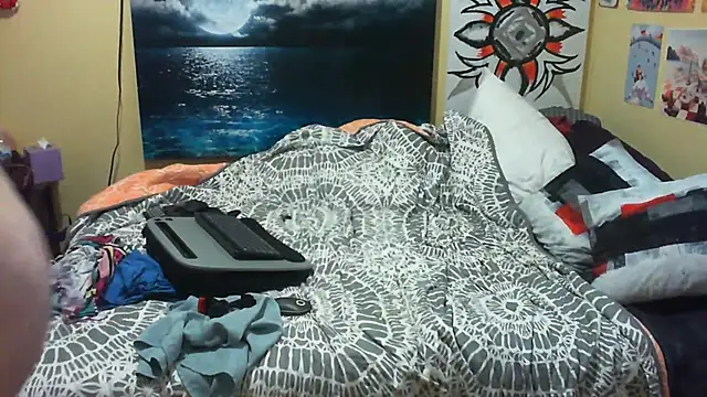 Mic_Oxinner Adlı Modelin Canlı XXX Sohbeti