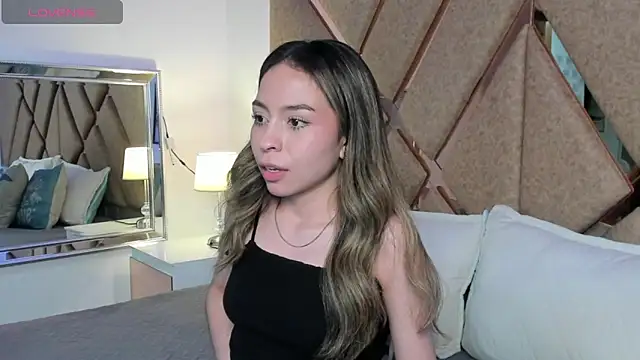 LuuluBerry Adlı Modelin Canlı XXX Sohbeti