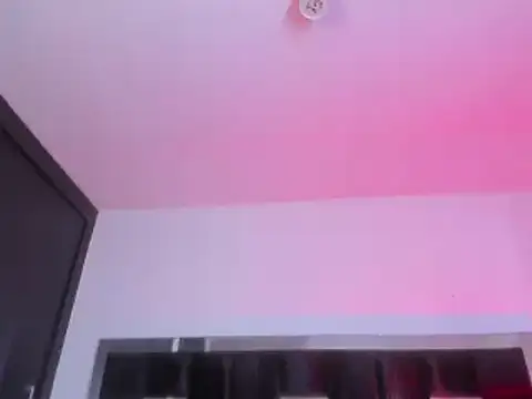 Chat +18 de DANITENDER555 ao vivo