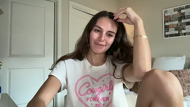 graciesmith27 Adlı Modelin Canlı XXX Sohbeti