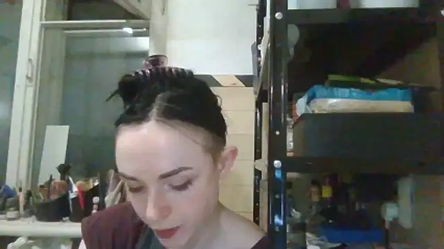 Trinsy_Love Chat XXX in diretta