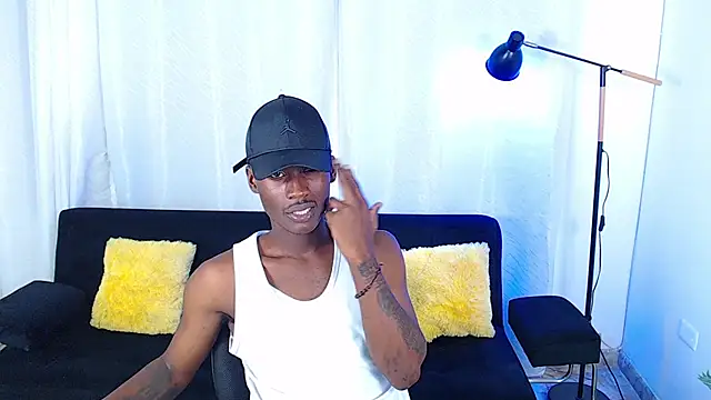 alexaandro18 Live XXX-chat