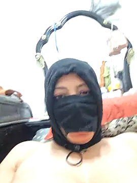 Rahaf11 Chat XXX in diretta