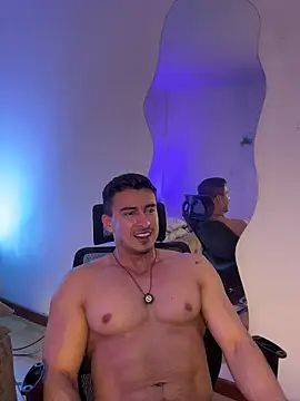 Chris_Clarck live XXX chat
