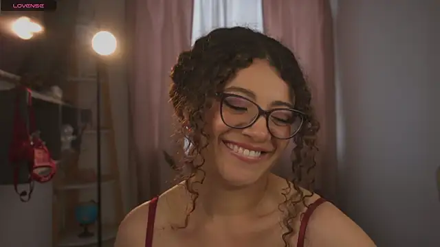 Онлайн чат XXX valeria_rosses