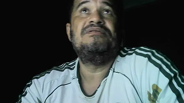 tarra122 Live XXX-Chat