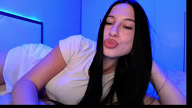 Chatroom XXX en direct de delly_llove