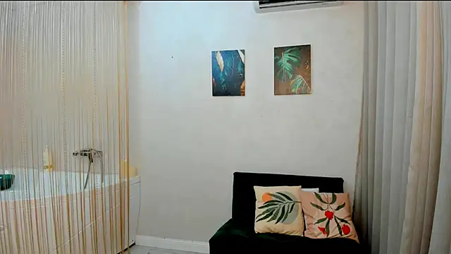Chatroom XXX en direct de WishToBloom