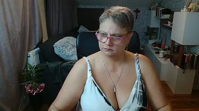 Chat XXX en directo de bigtits4you