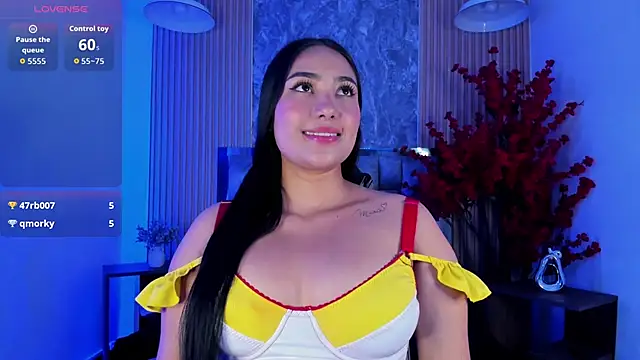 Sulay_Kim's Live XXX Chat