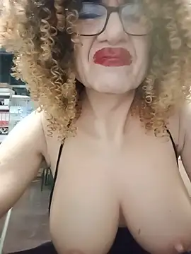 SERSE26 লাইভ XXX চ্যাট