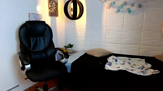 Marcoviolet Live XXX Chat