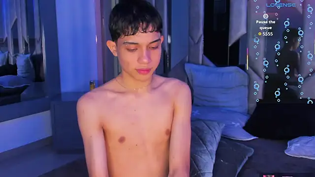 Chat XXX en directo de Sebax_Young