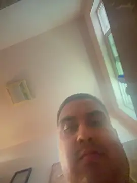LA_cloudzzpnp's Webcam Show