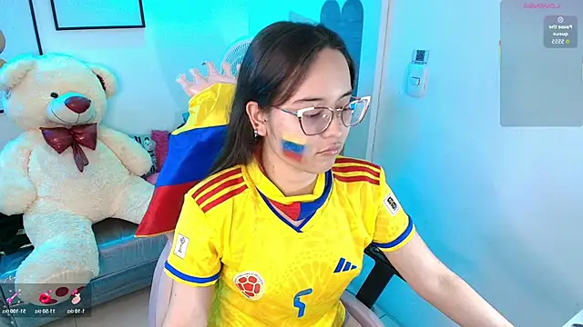 Shady_bug Live XXX-chat
