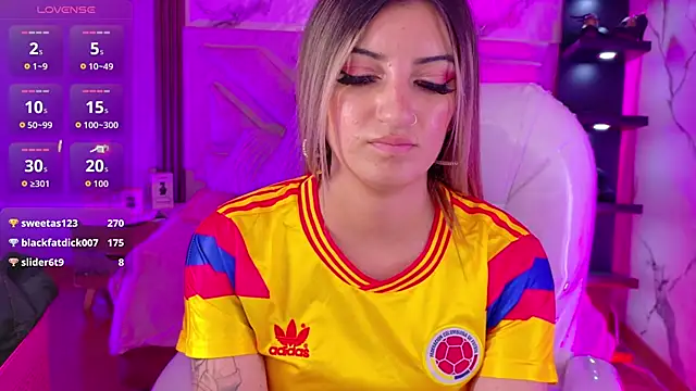Chat +18 de _aitana_001 ao vivo