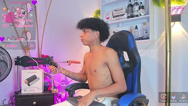 _taylor_black XXX чат на живо