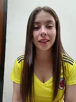 EmmaContreras_Val Adlı Modelin Canlı XXX Sohbeti