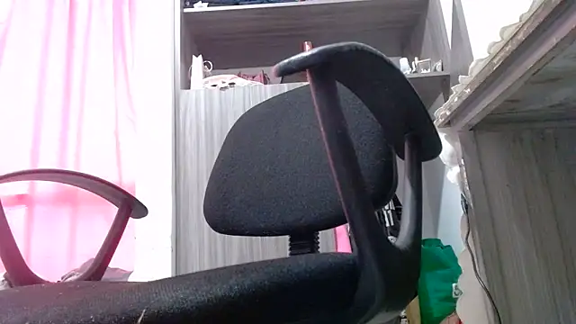 nicolle_milf1978: απευθείας συνομιλία ΧΧΧ