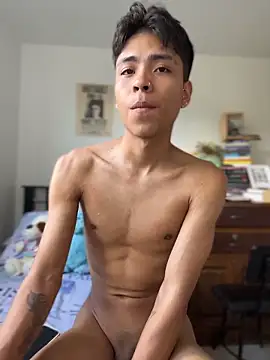 XXX chat uživo modela MaxiWildd