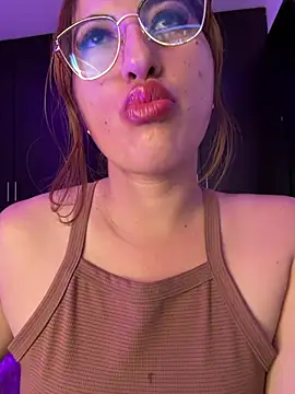 Živý XXX chat Darsha_Khemu