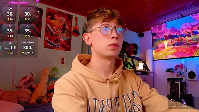 XXX chat uživo modela Chris_Blake_