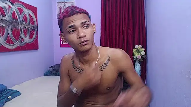 black_twinks 即時 XXX 聊天