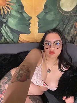 Nicolle_Ruizz live XXX chat