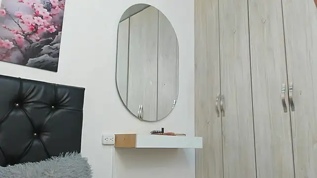 XXX chat uživo modela pinky_f00x