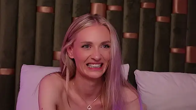 AmeliaAngel Live XXX-chat