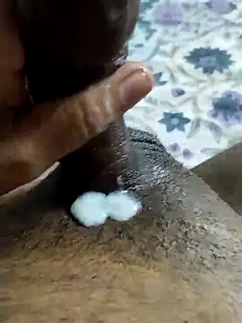 desi_pb02のライブXXXチャット