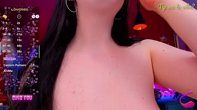 Mayzzie's Live XXX Chat