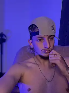 ZarcoXIX Adlı Modelin Canlı XXX Sohbeti
