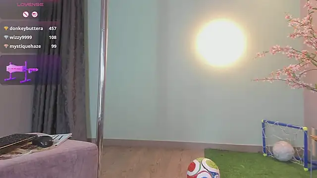 Anny-Cute's Live XXX Chat