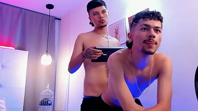 Chat XXX ao vivo de Briian__