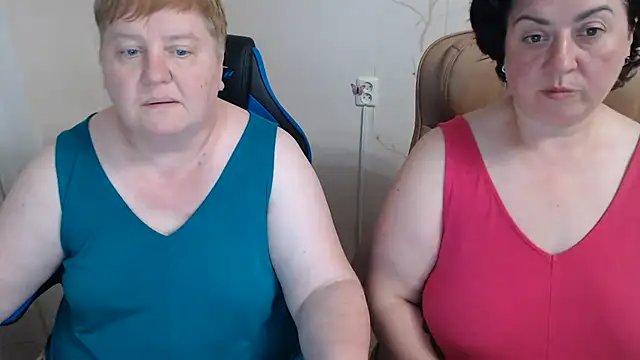 Lindy-Jeanie Adlı Modelin Canlı XXX Sohbeti